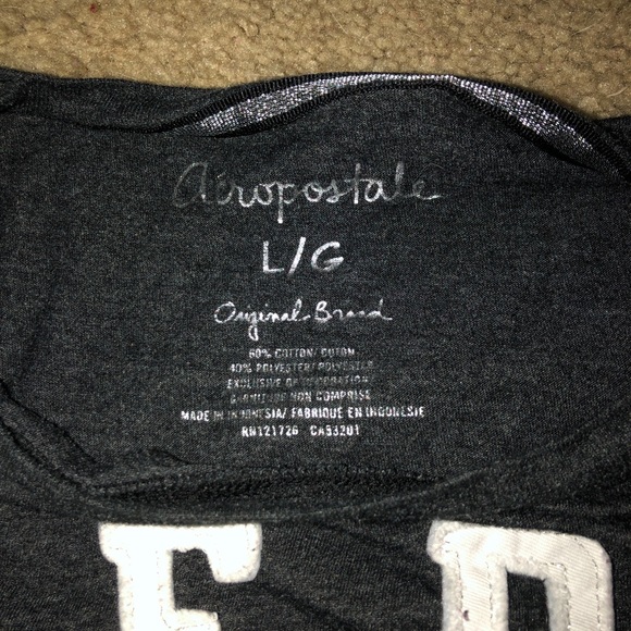 Aeropostale child’s large tee shirt - Picture 2 of 3